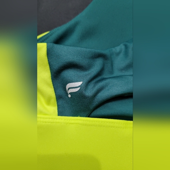 NWT Fabletics Ella High Support Zip Front Sports Bra – Size Small - Picture 5 of 8